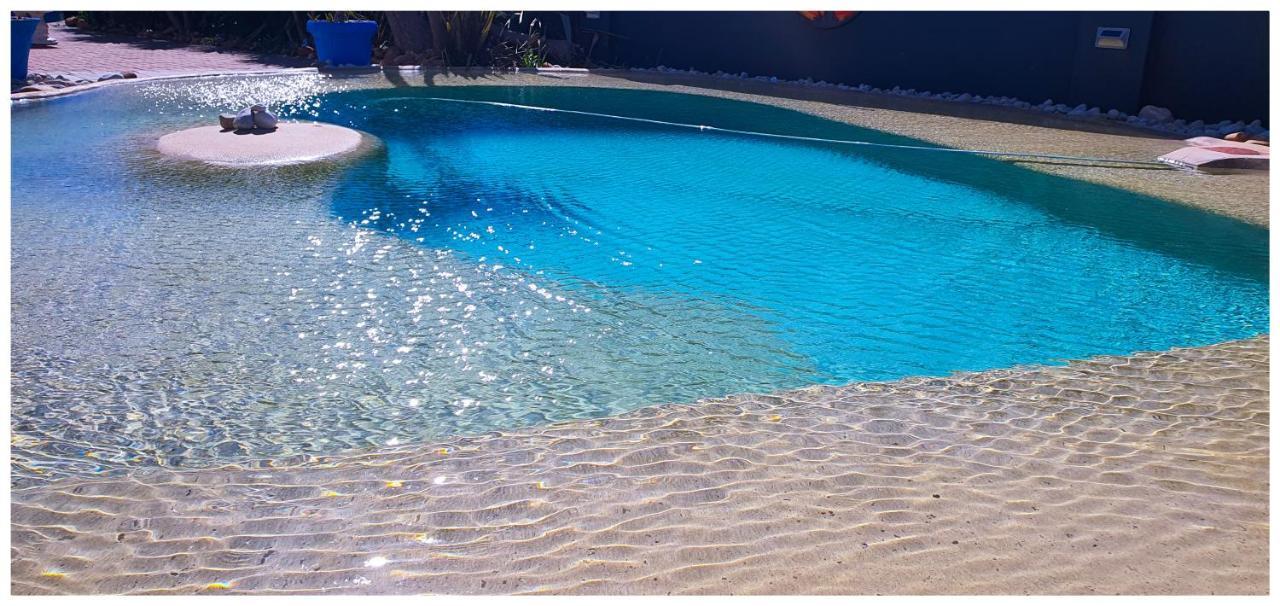 Beachwood Inn Melkbosstrand Ciudad del Cabo Exterior foto